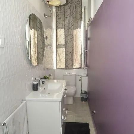 Central Aparment Claudia Apartment