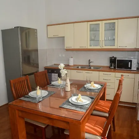 Apartment Central Aparment Claudia *